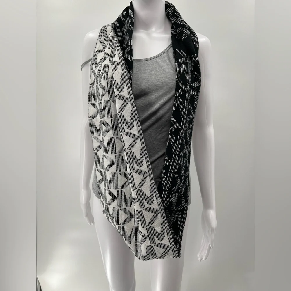 Reversible Michael Kors Infinity Scarf